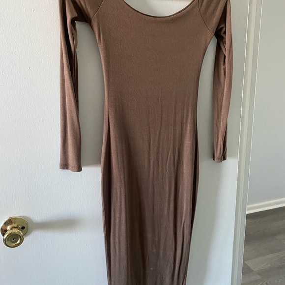 naked wardrobe Dresses & Skirts - Bodycon brown Naked Wardrobe dress